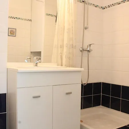 2 Pieces - Cl100-007 Apartment
